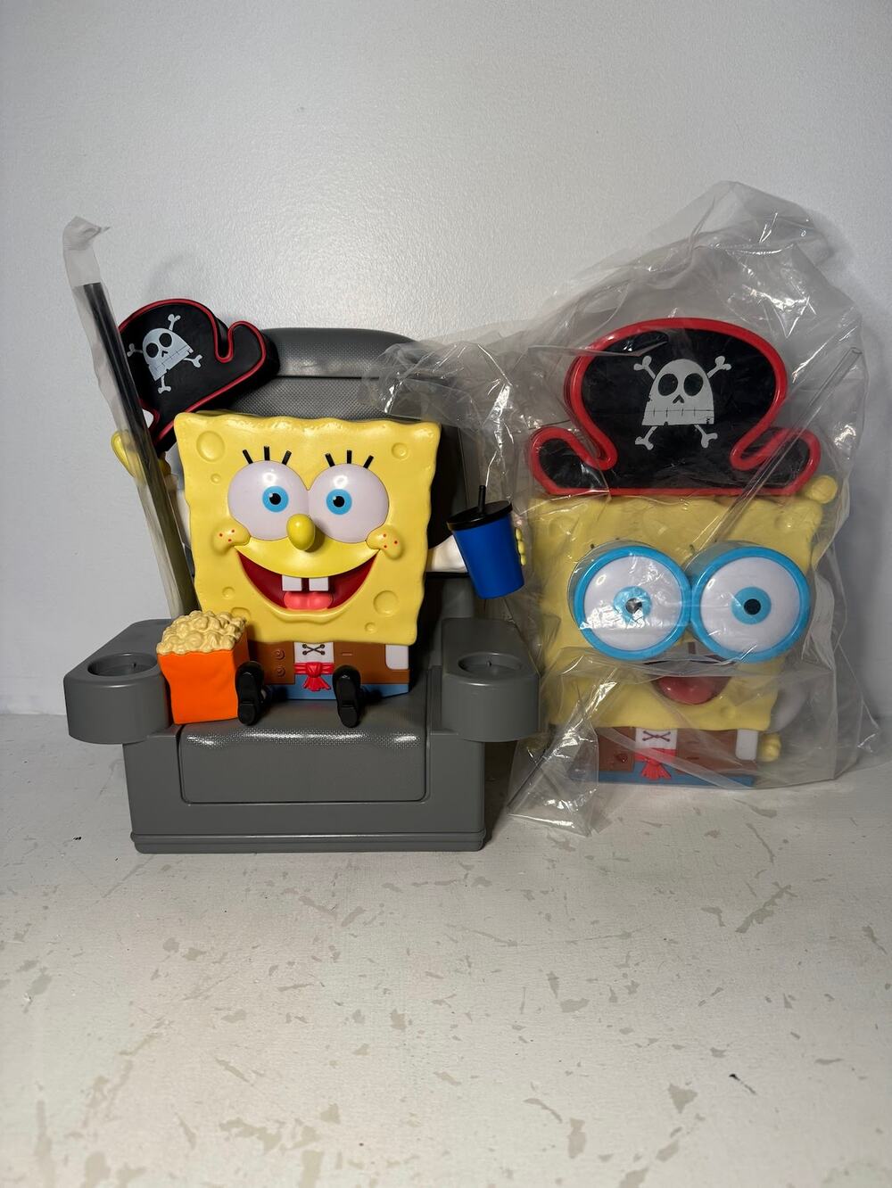 NEW Spongebob Movie Regal Sipper & Popcorn Bucket Set
